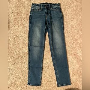 Hollister 26x30 Skinny Blue Jeans